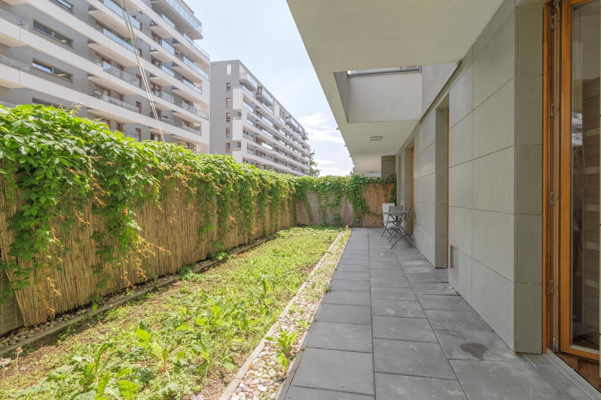 Kasprzaka 31B By Nyx Apart Varşovia Exterior foto